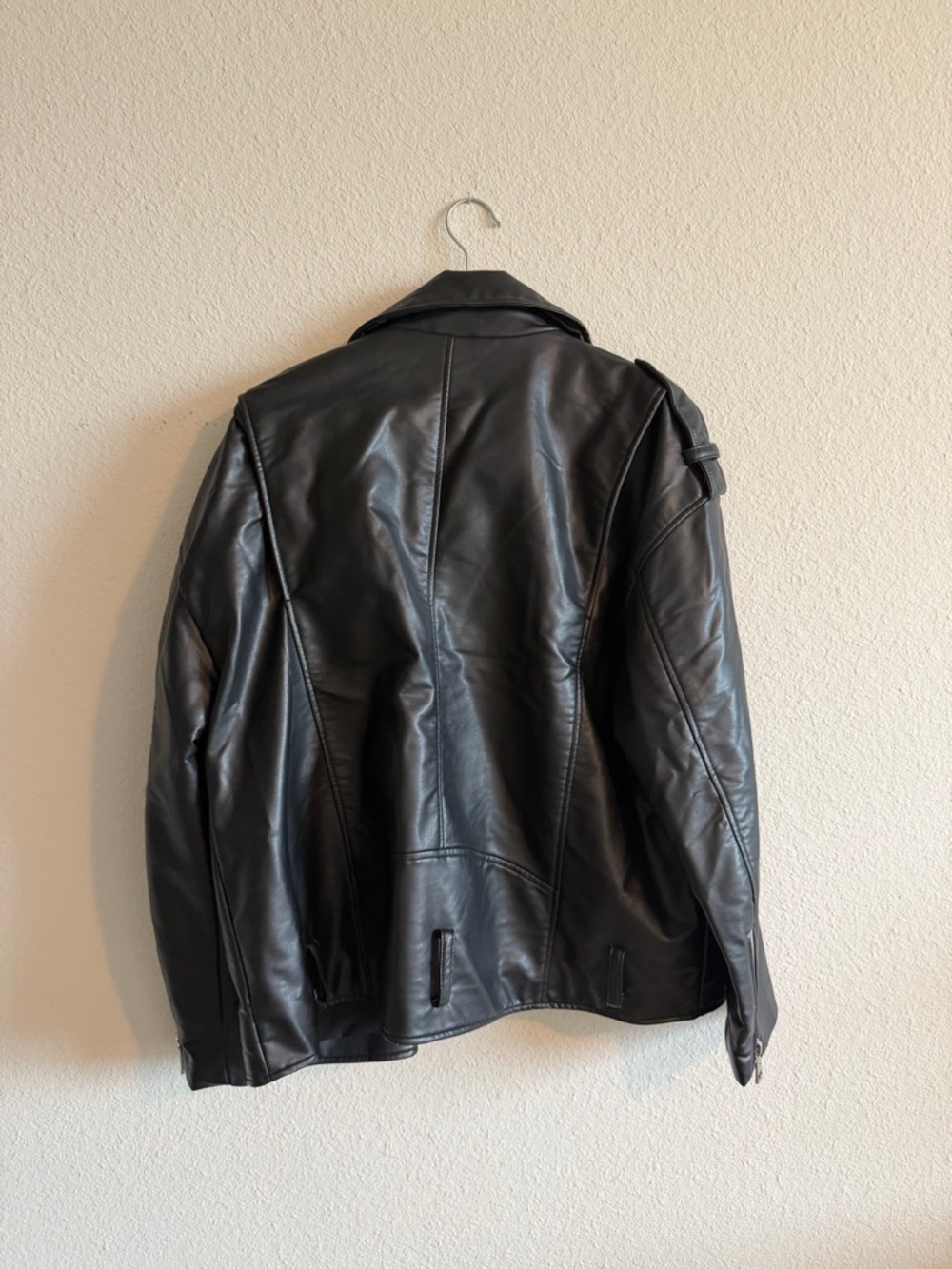 ZARA Black Faux Leather Biker Jacket with Silver Hardware - Picture 4 of 5